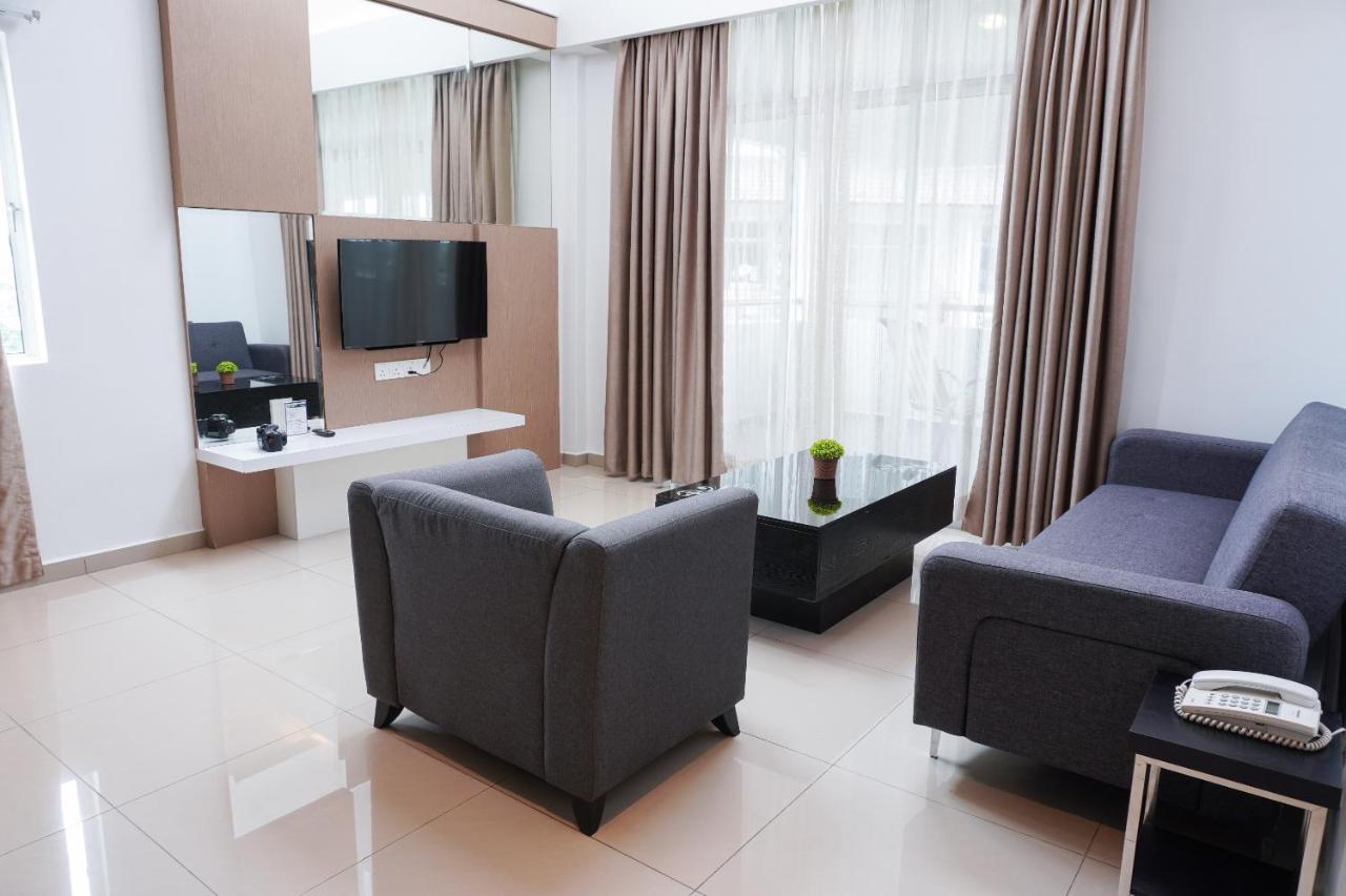 Amansari Residence Resort Τζόχορ Μπάχρου Εξωτερικό φωτογραφία